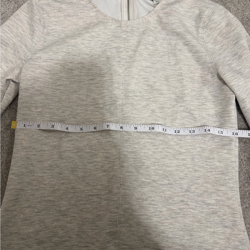 Club Monaco Back Zip Top in Oat Cream - Picture 4 of 4